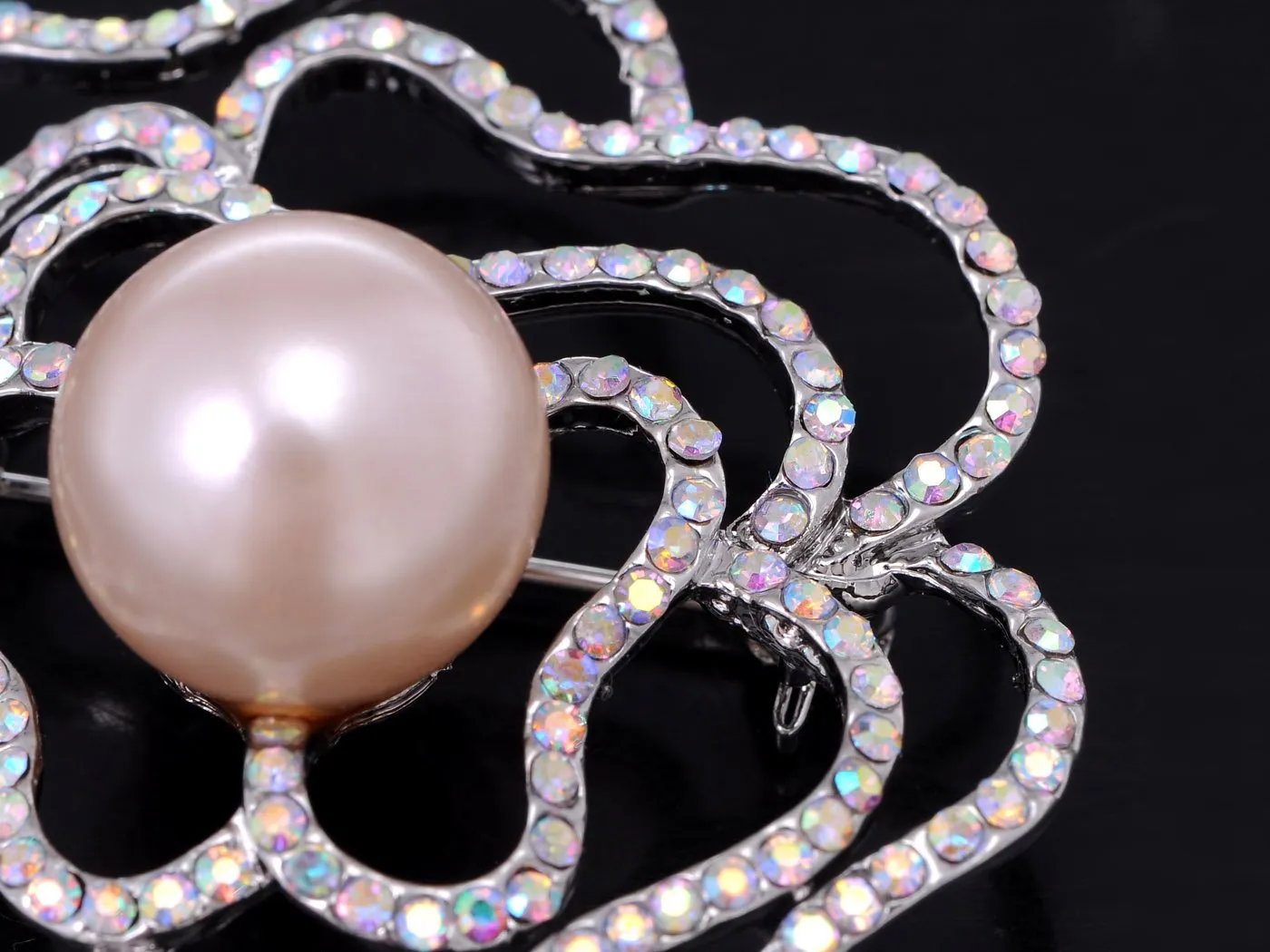 Alilang Silvery Tone Aurora Borealis Rhinestone Flower Rose Stencil Faux Pearl Pin Brooch
