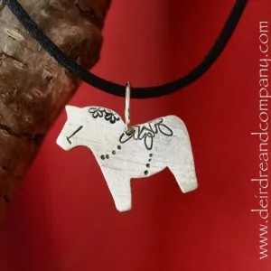 Dala Horse Necklace in Pewter