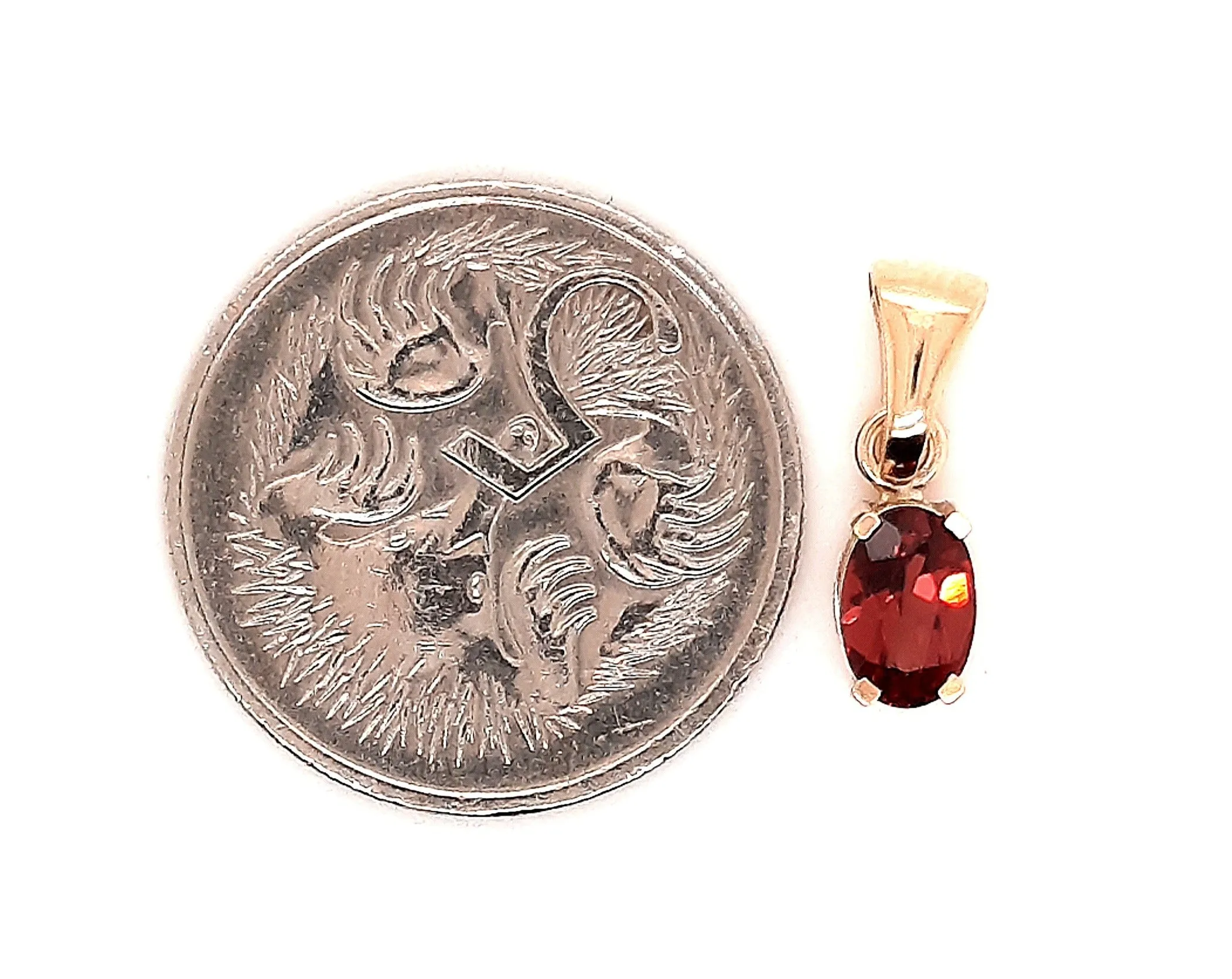 Garnet & Yellow Gold Pendant