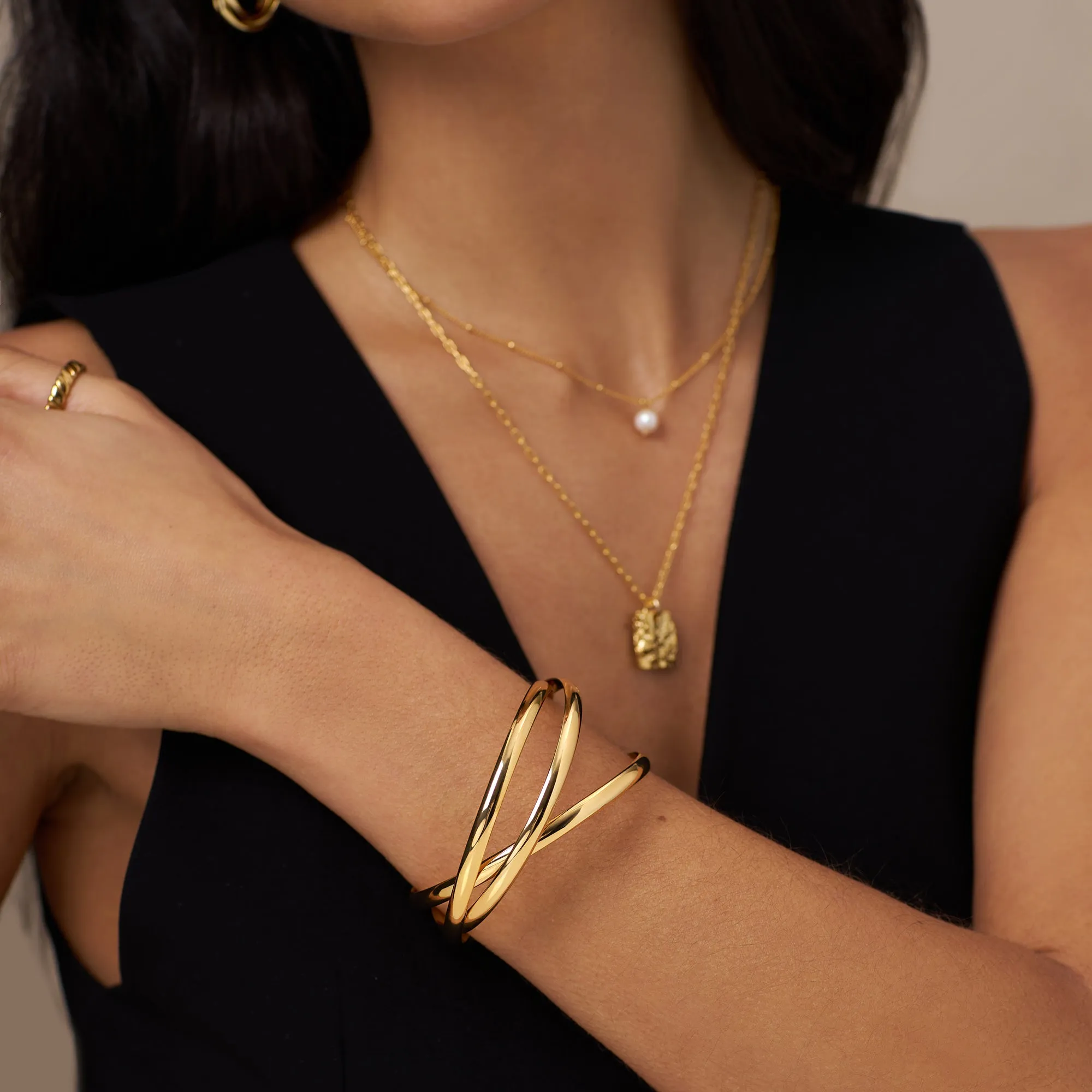 Interlocking Bangles - Gold