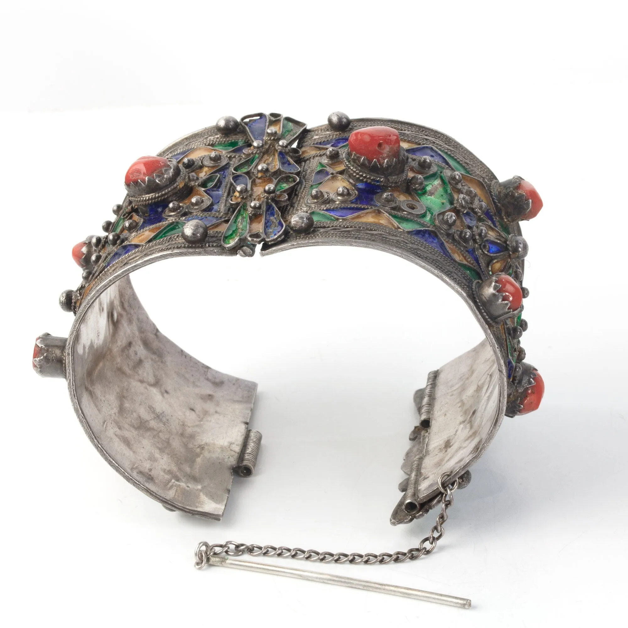 Kabyle tribe Bracelet, Old Berber silver, coral, enamel, from Algeria. j-bret107rl