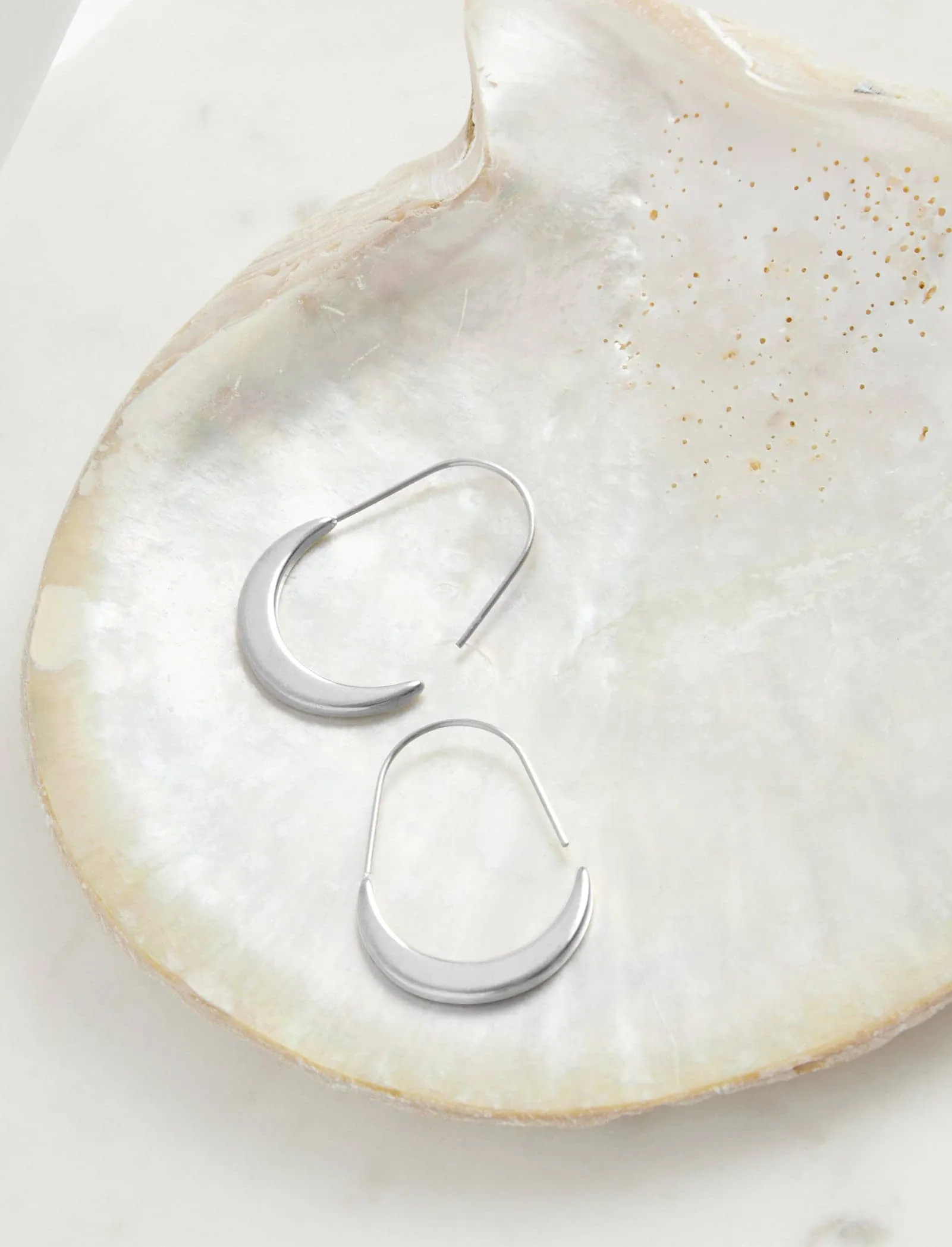 Leandra Earrings