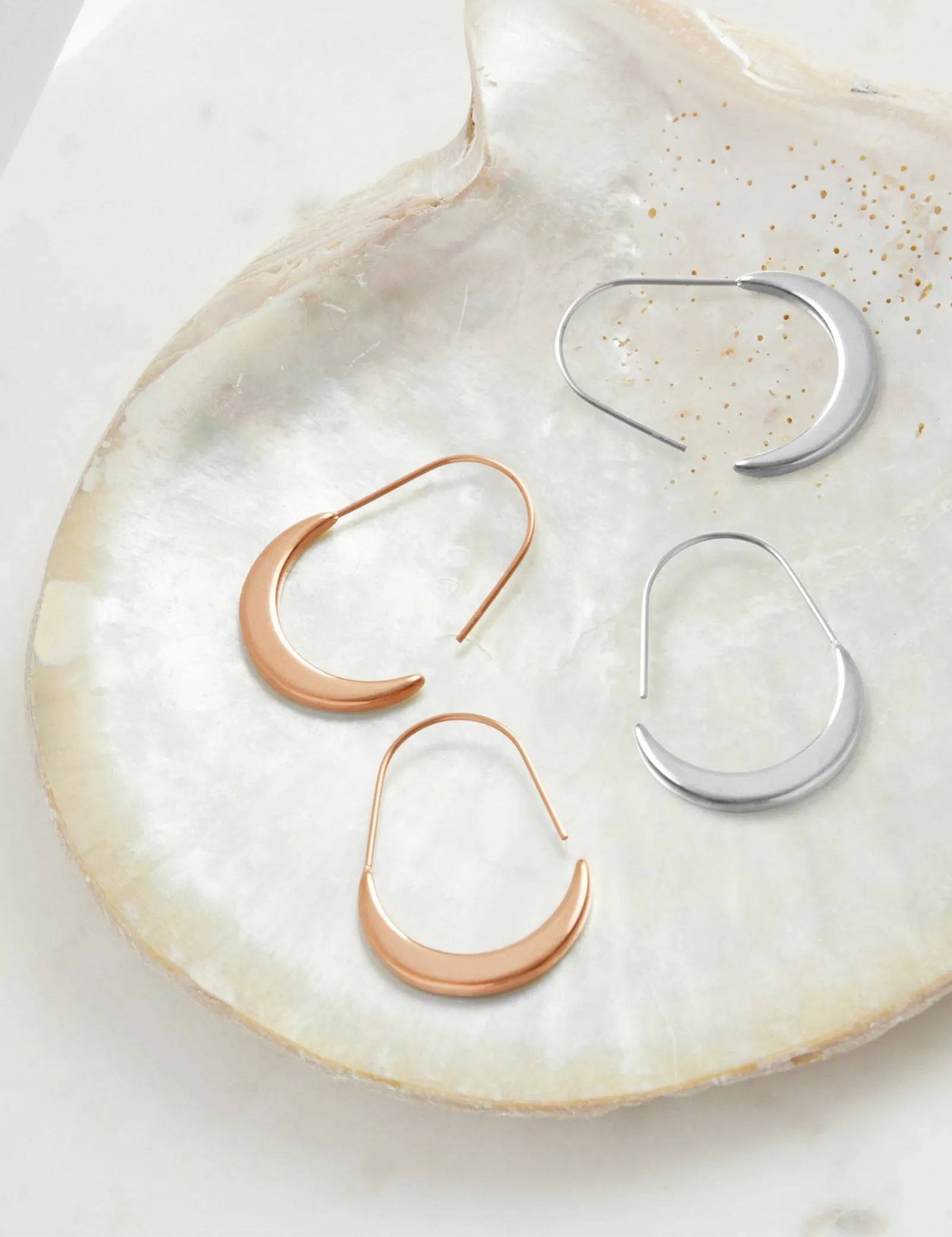 Leandra Earrings