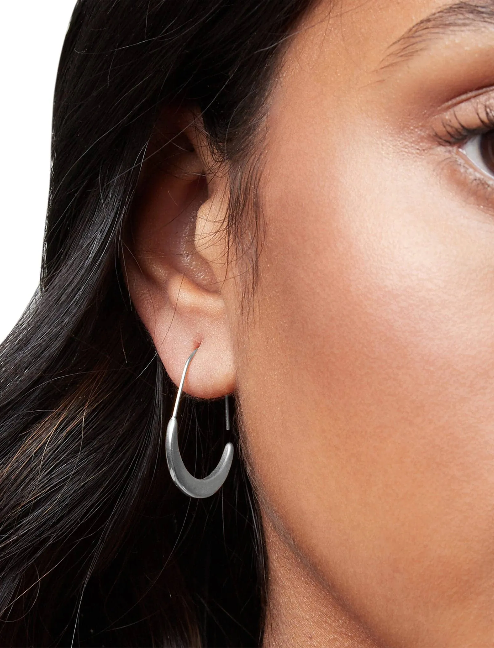 Leandra Earrings