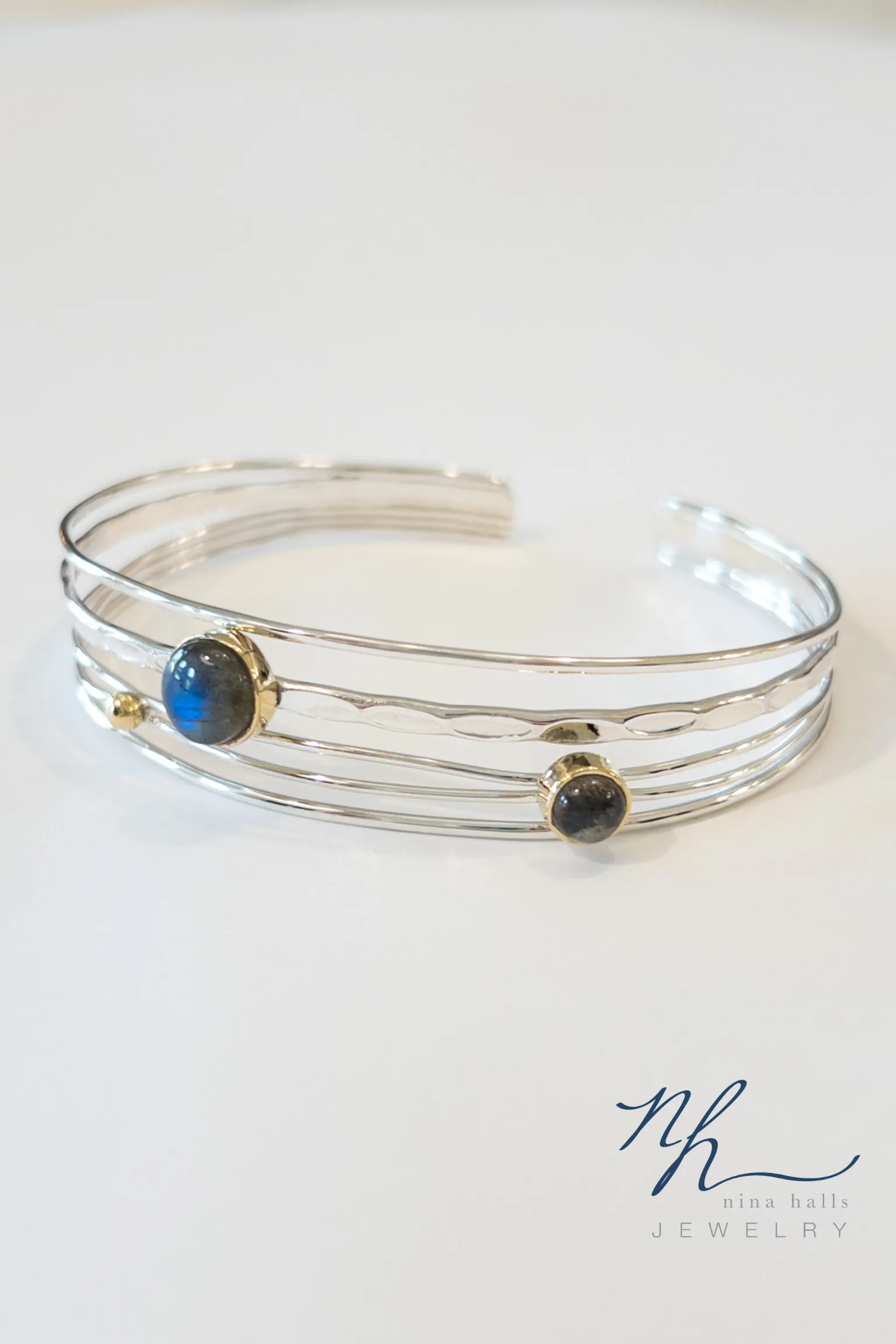 Serendipity Labradorite nh Cuff