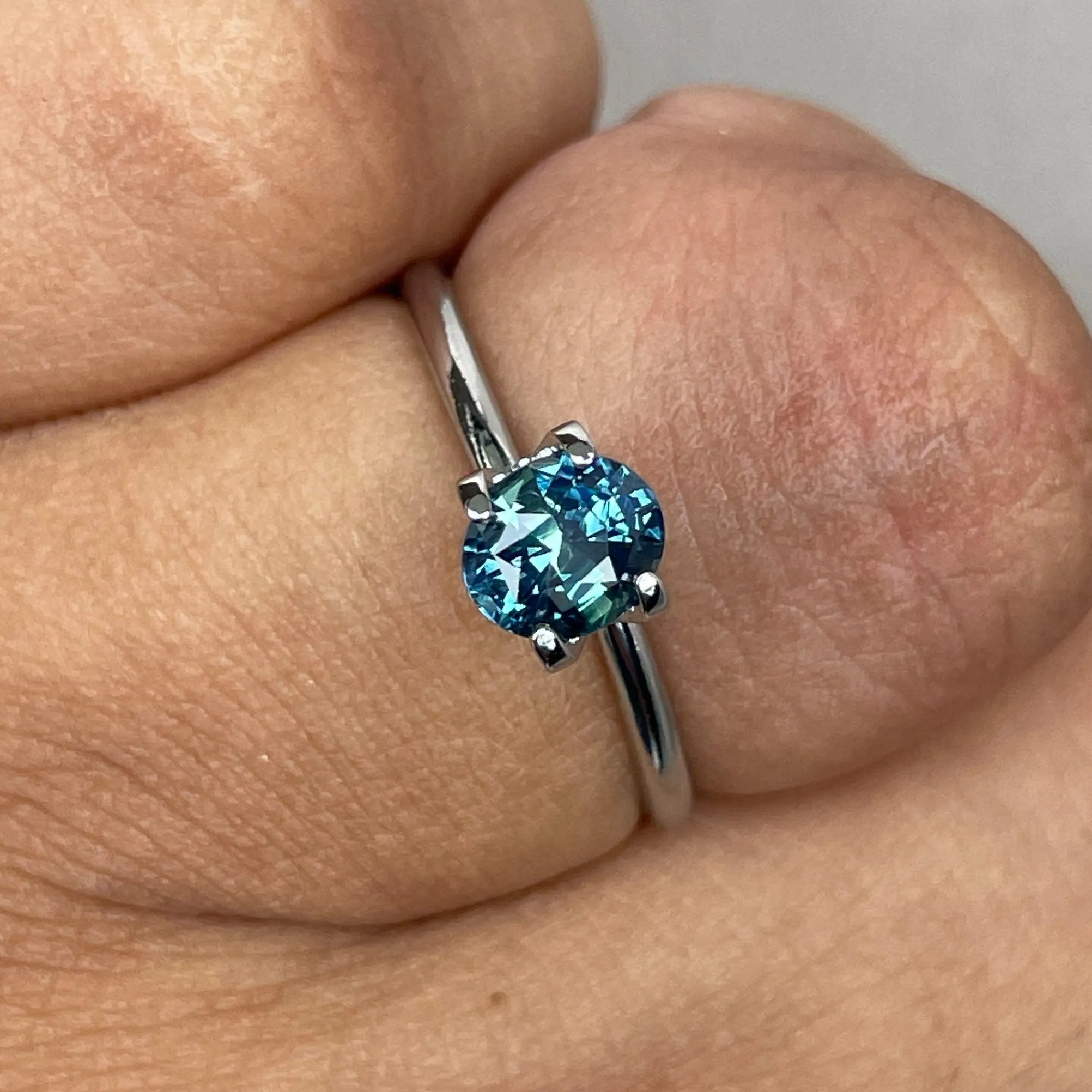Teal sapphire stone, Northern lights of Lapland sapphire 1.12 crt. Engagement Rings, Green Sapphire, Wedding Rings