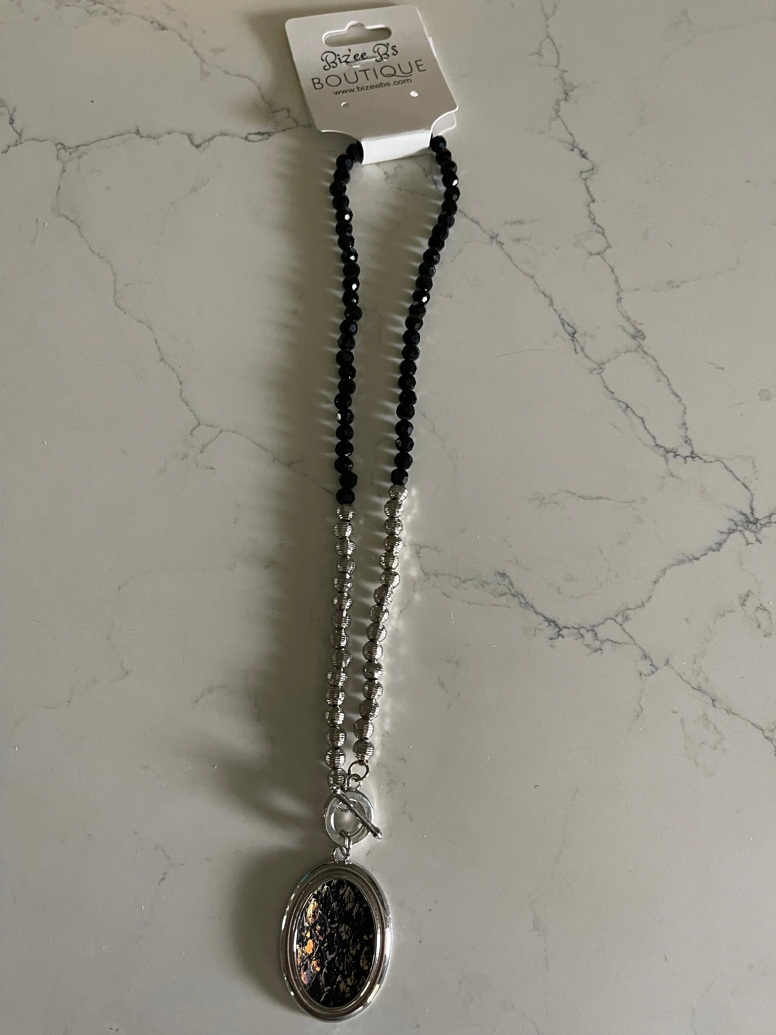 Western Cracked Look Oval Necklace